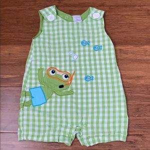 Frog Appliqué Green and White John John 12M